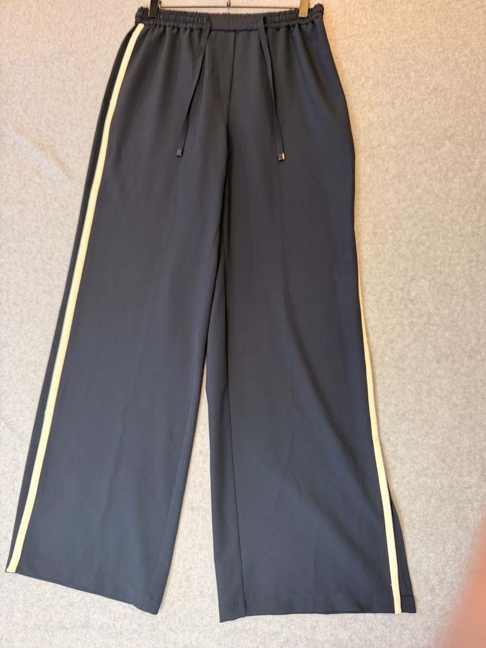 Goelia Women's Size M Wide Leg Drawstring Track Pants with Side Stripe Med